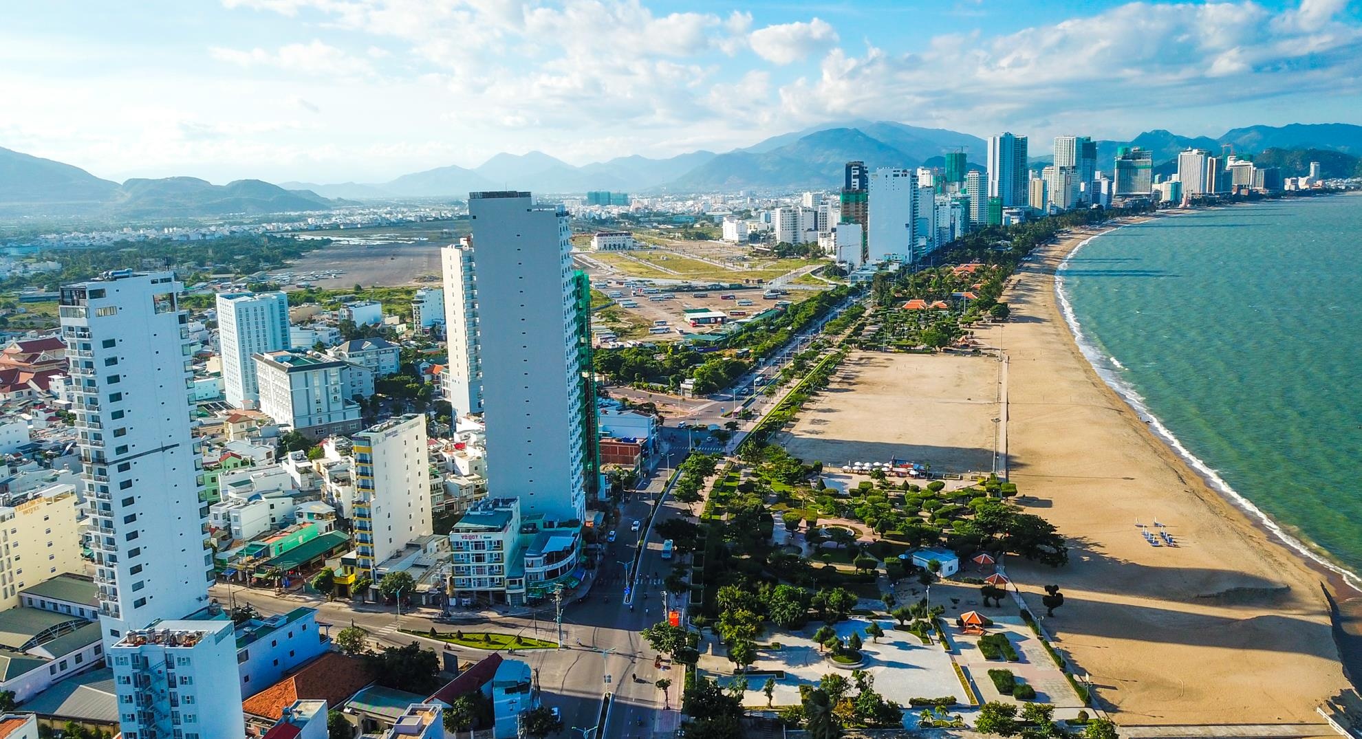 Cao ốc 'giết chết' Nha Trang ảnh 2 Cao oc 'giet chet' Nha Trang anh 2