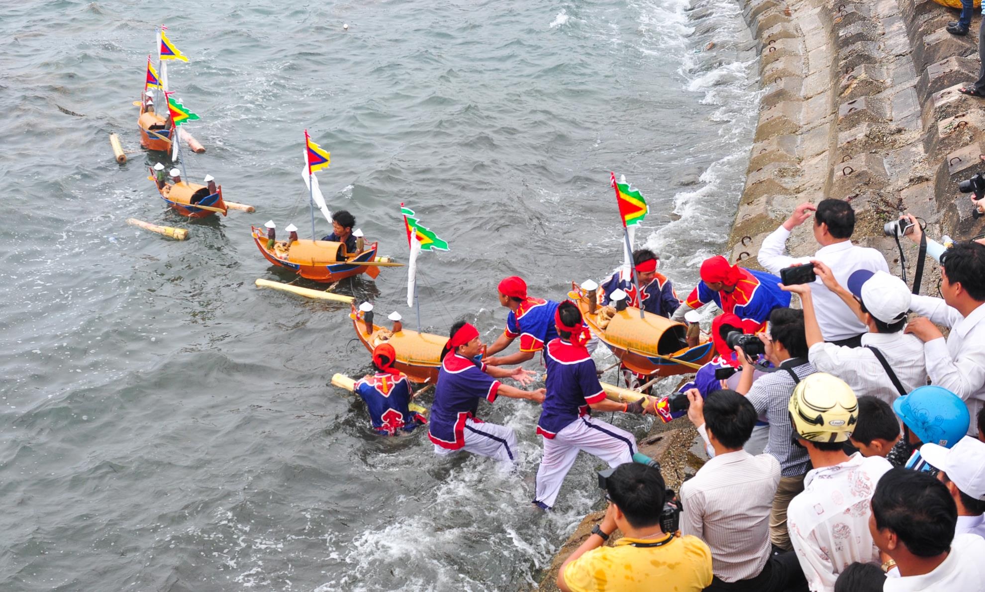 Le khao le the linh Hoang Sa o huyen dao Ly Son anh 7