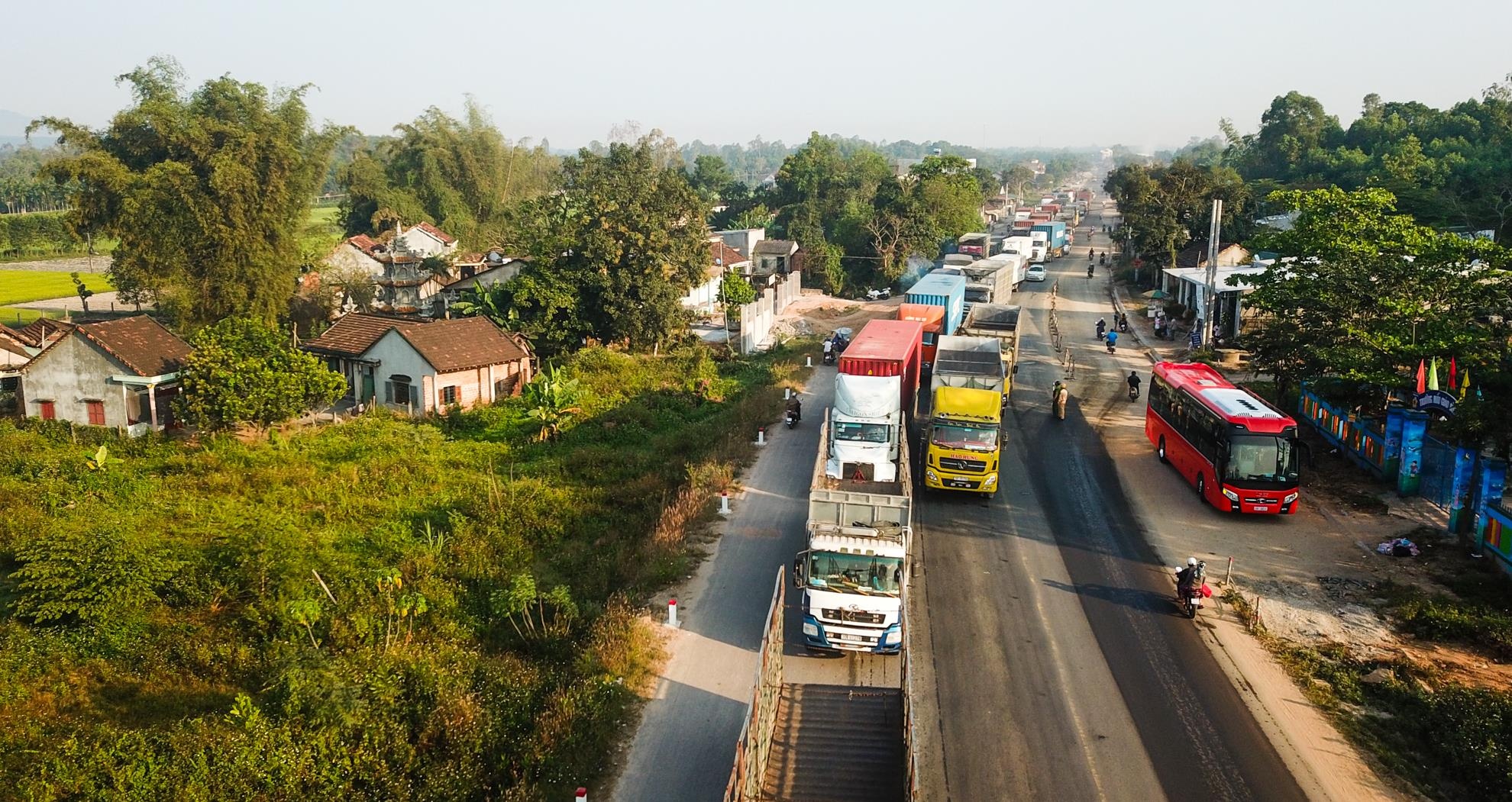 8 lan gia han mo rong quoc lo anh 9