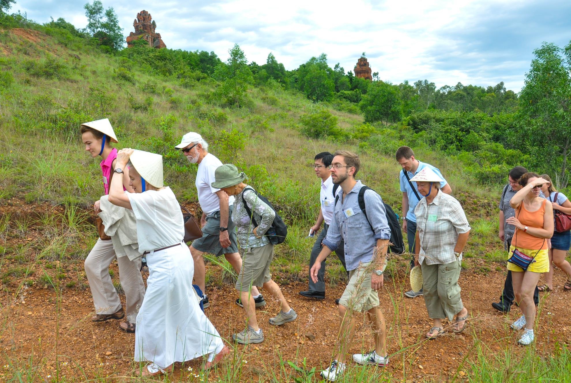 Thap Cham nghin nam Binh Dinh anh 2