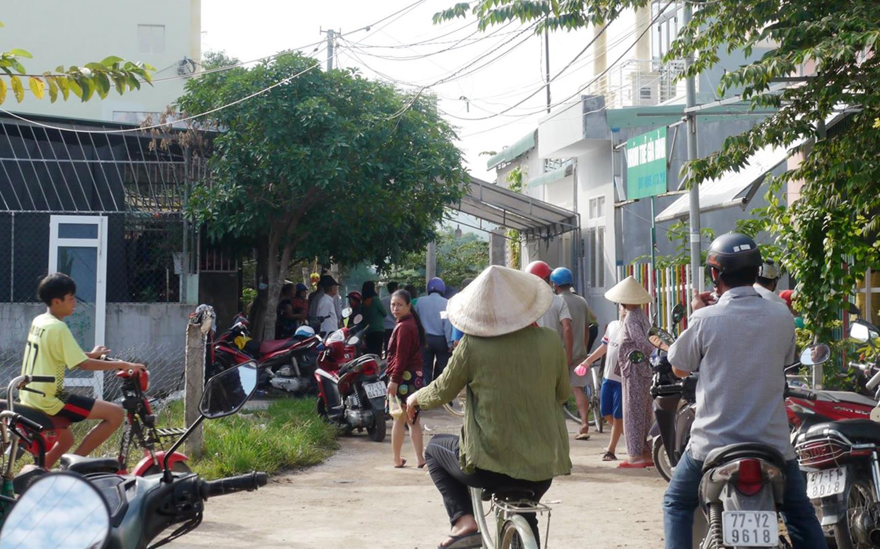 Chồng giết vợ rồi tự tử ảnh 1 Chong giet vo roi tu tu anh 1