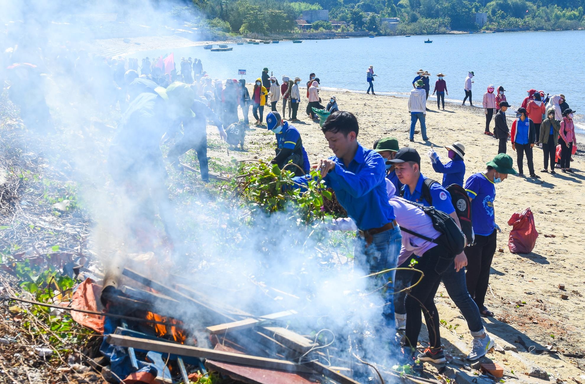 Xu ly rac sach bo bien anh 7