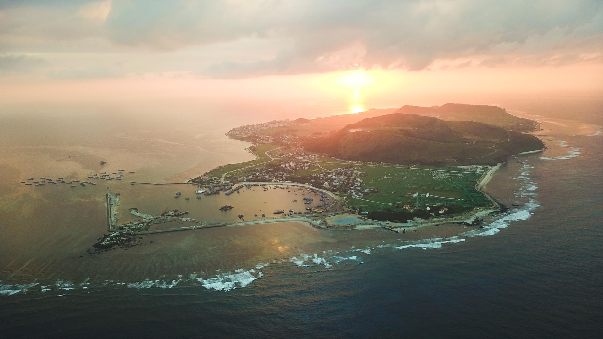 Công viên địa chất Lý Sơn-Sa Huỳnh ảnh 1 Cong vien dia chat Ly Son-Sa Huynh anh 1