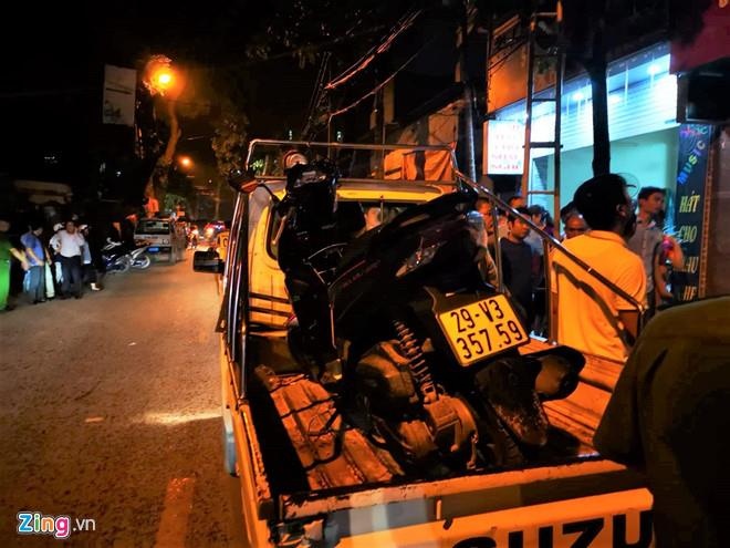 Khong che chu tiem cam do anh 1