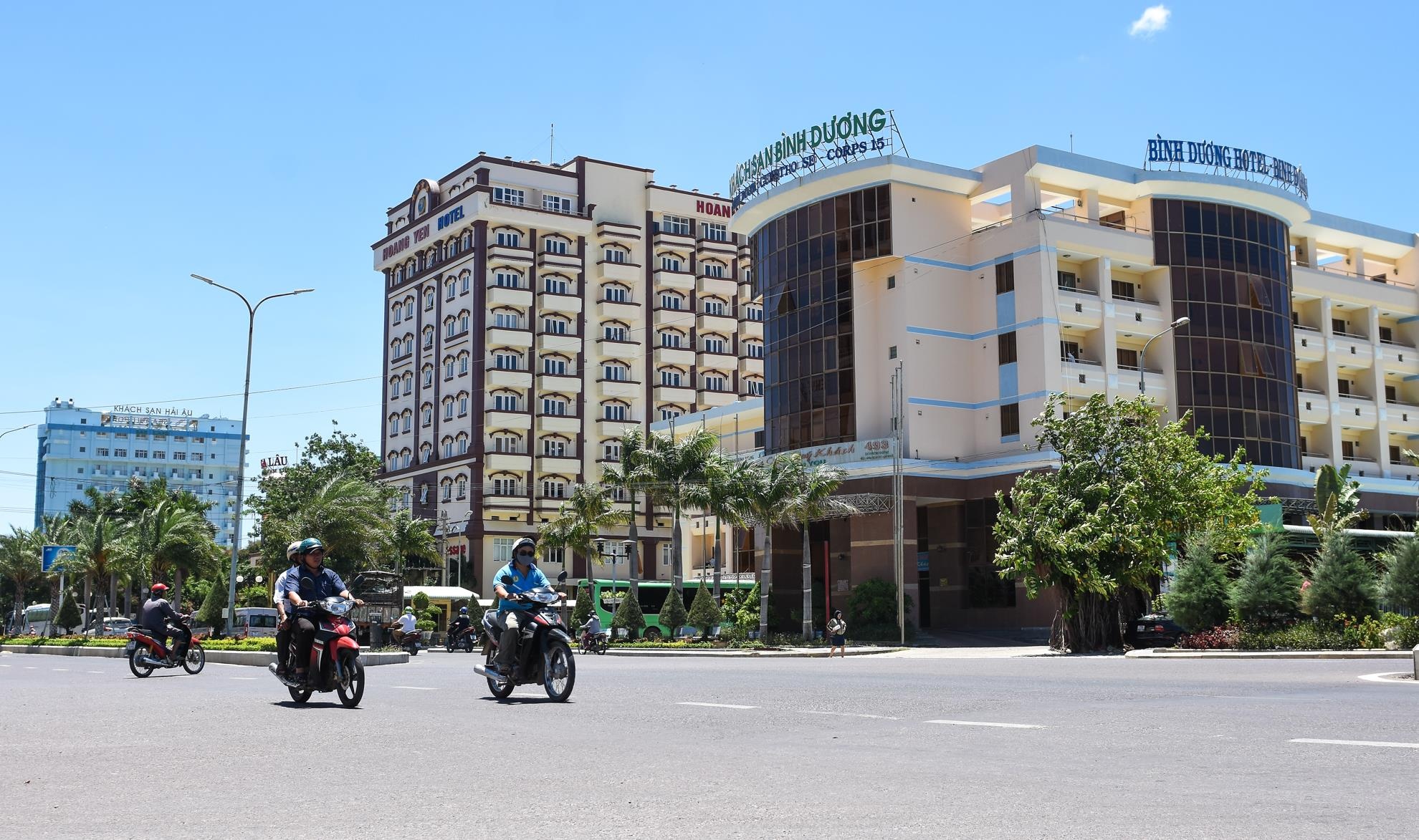 Doi khach san chiem bo bien Quy Nhon anh 4