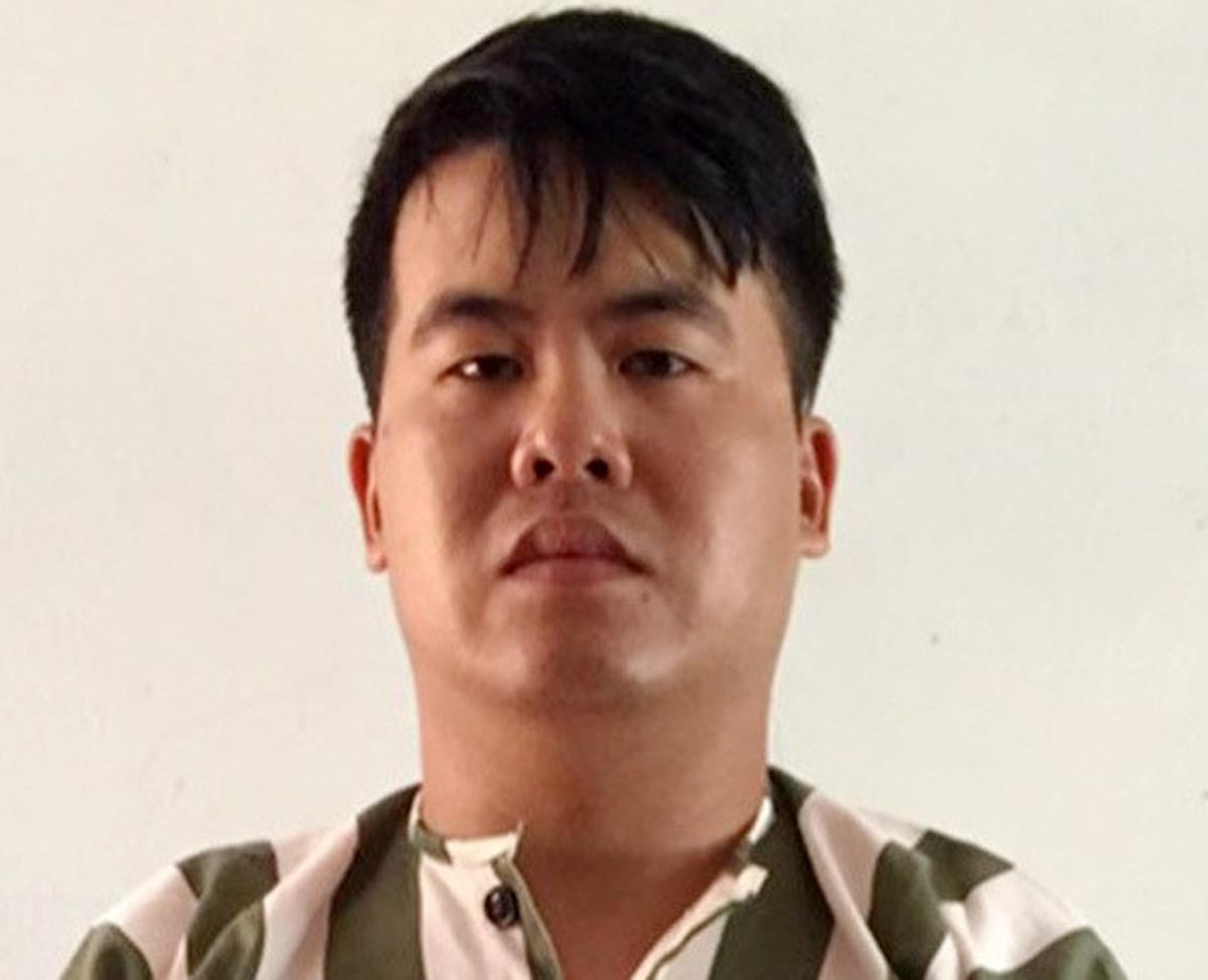 Dap tu kinh cuop vang anh 1