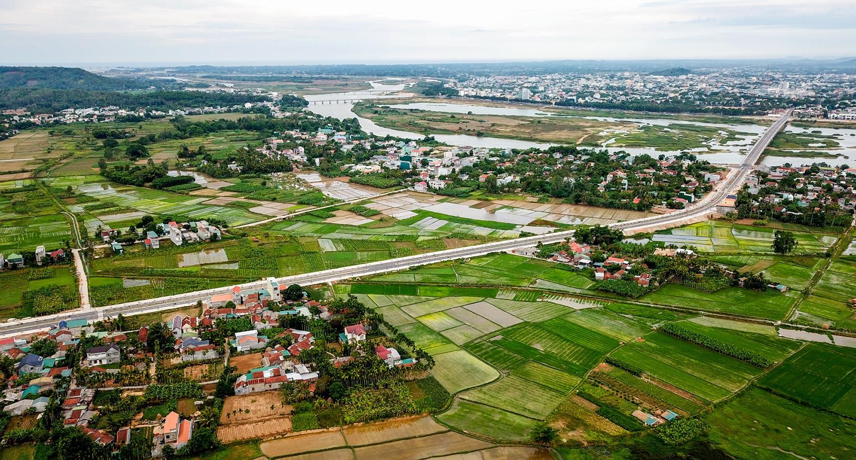 Ngam cau Thach Bich hon 640 ty tu flycam hinh anh