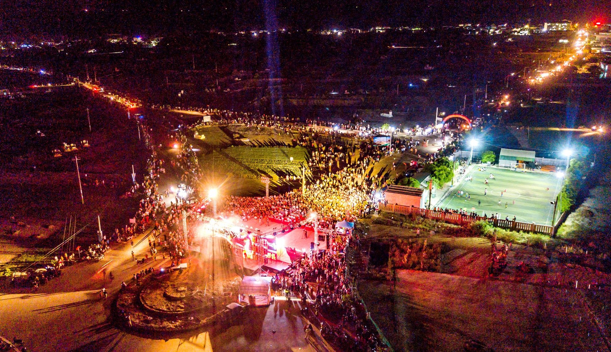 Phao hoa o dao Ly Son Quang Ngai anh 1