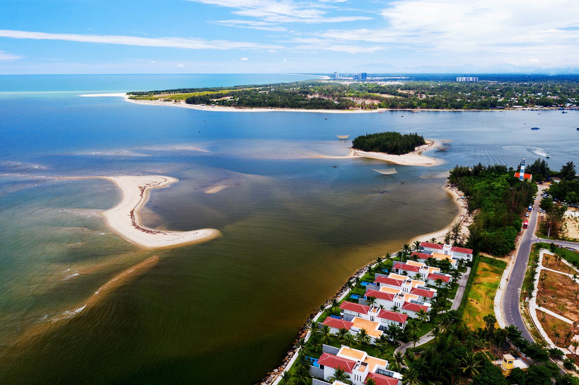 Con cat moi noi Hoi An anh 5