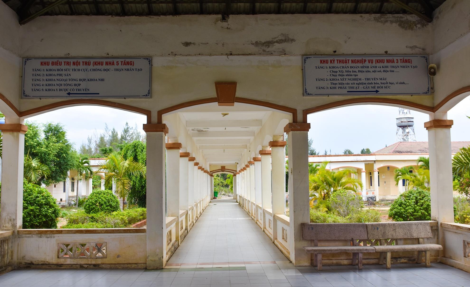 Benh vien Dung Quat lang phi anh 5