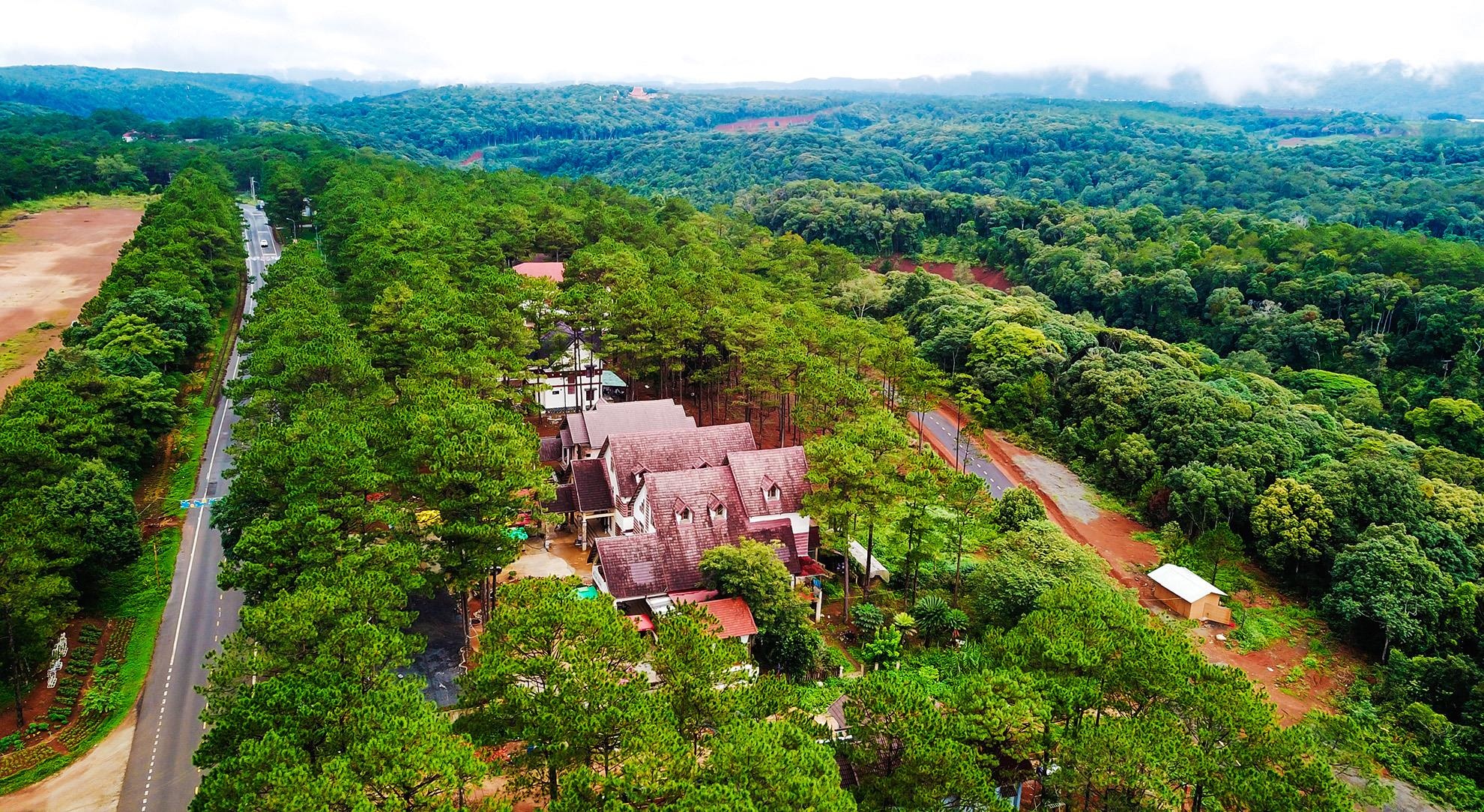 Biet thu Mang Den hoi sinh anh 7