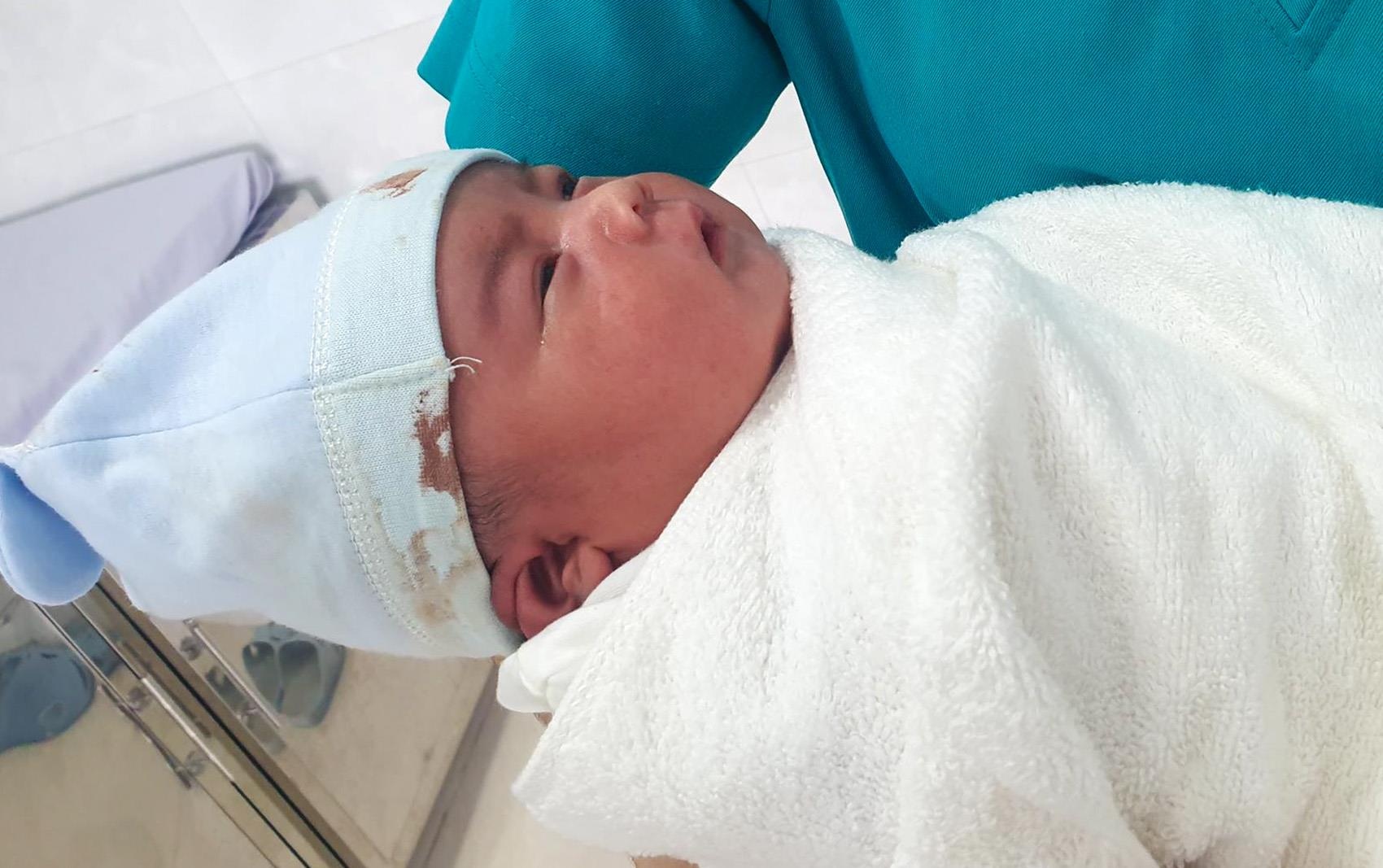 San phu sinh con lon nhat tu truoc den nay tai Quang Ngai hinh anh