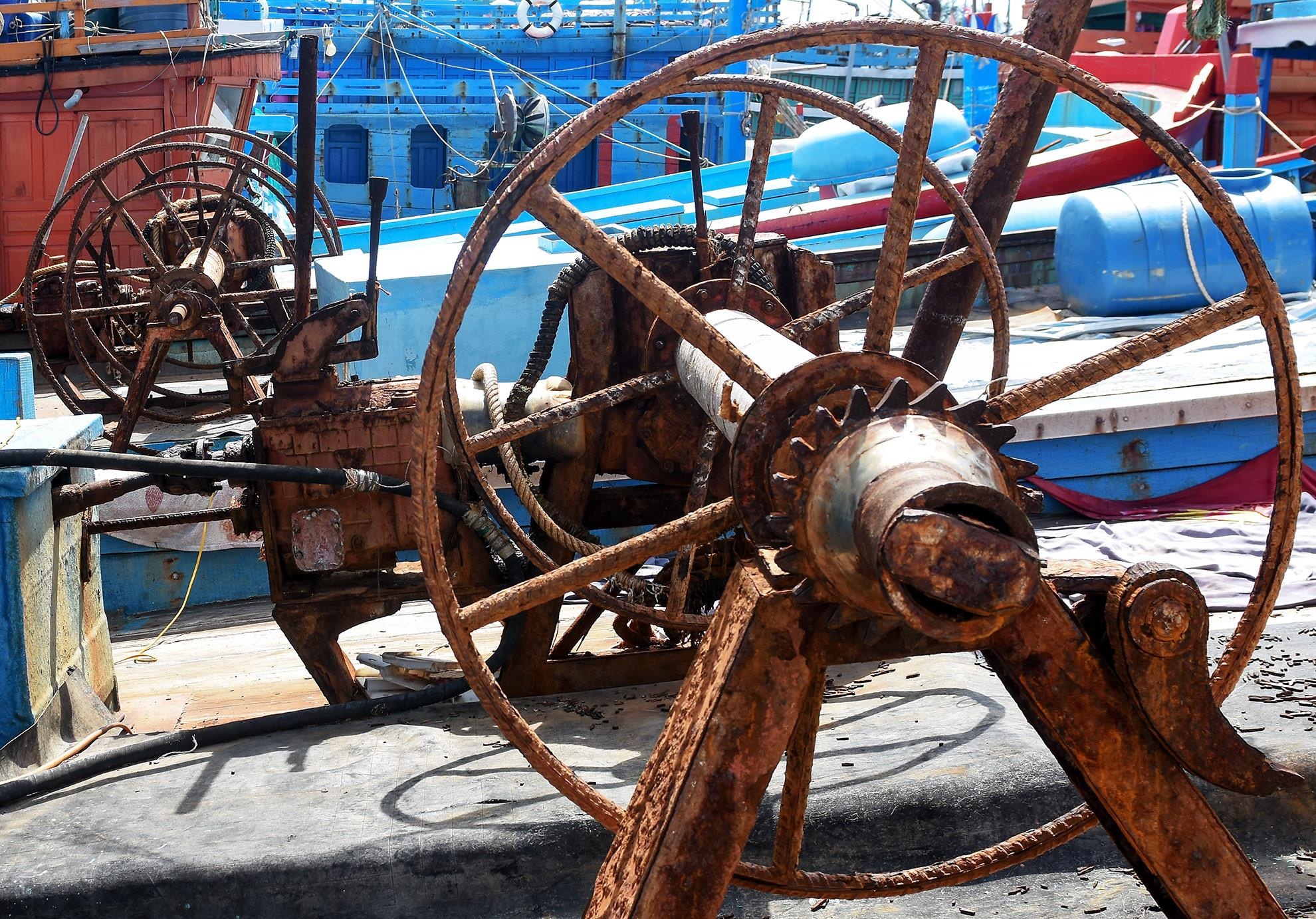 Can canh nghia dia tau ca o Quang Ngai hinh anh