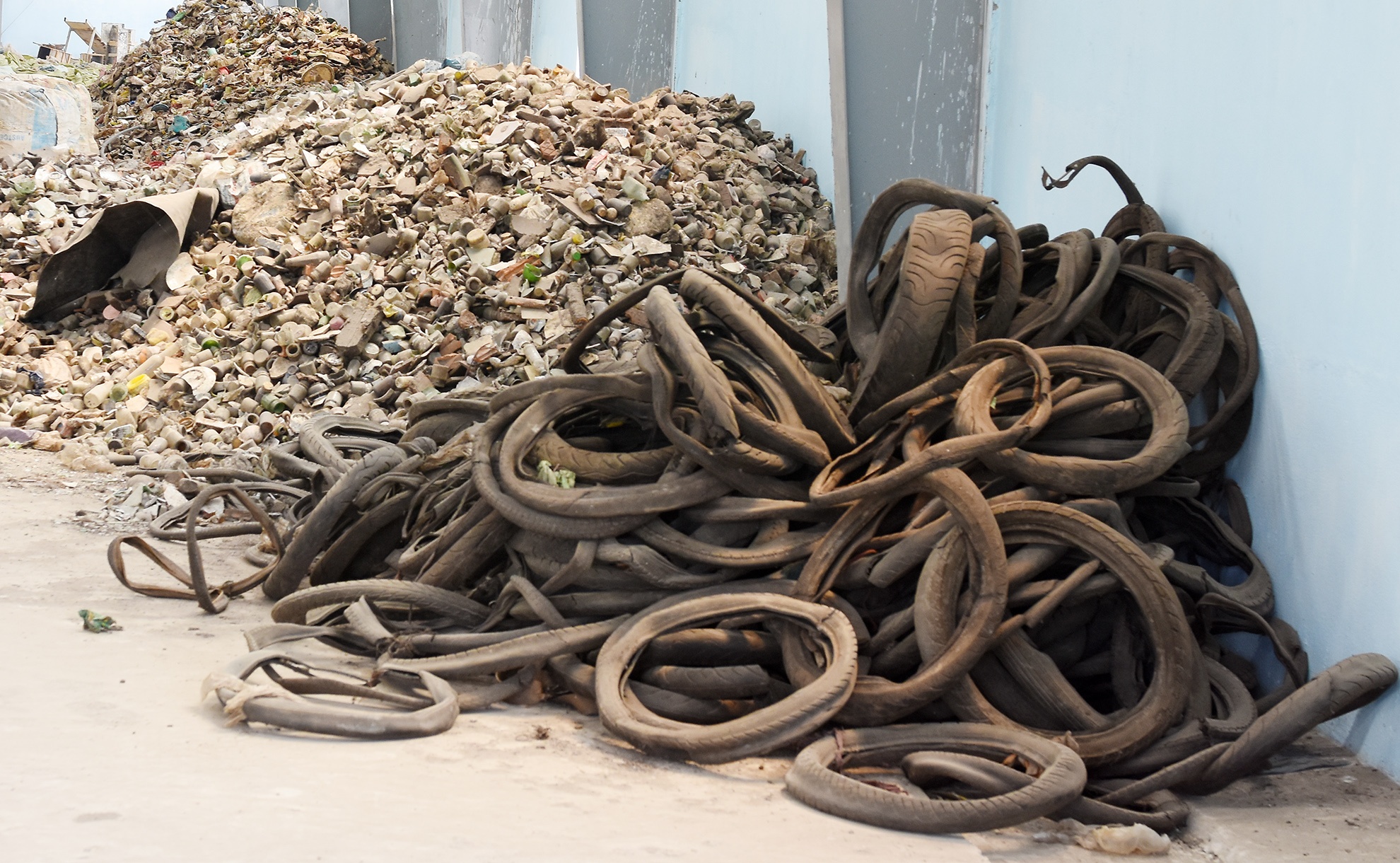 Nha may rac cham tien do anh 8