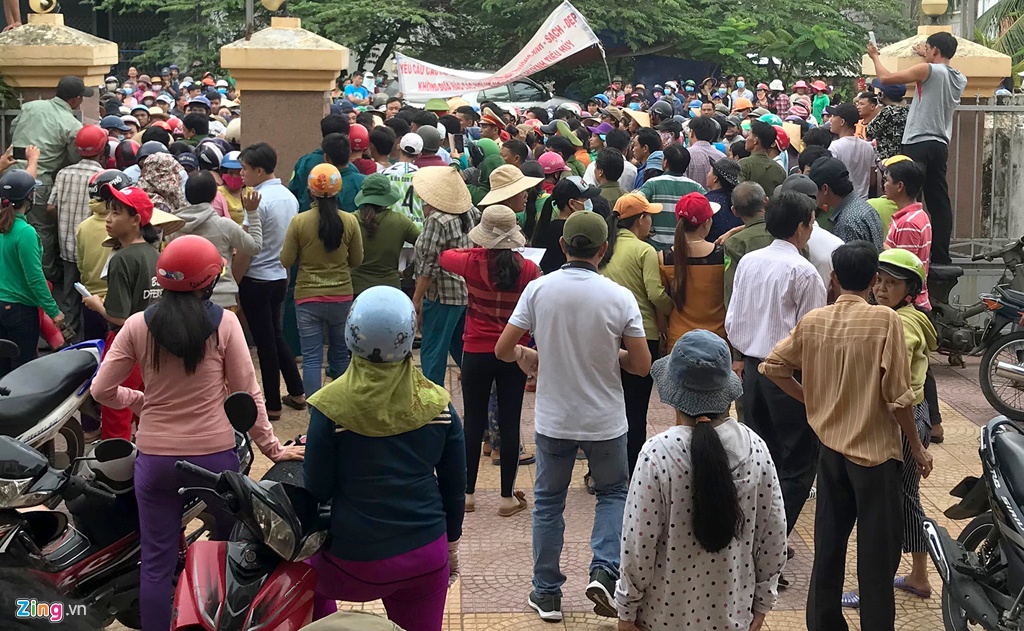 Quảng Ngãi kỷ luật cán bộ ảnh 2 Quang Ngai ky luat can bo anh 2