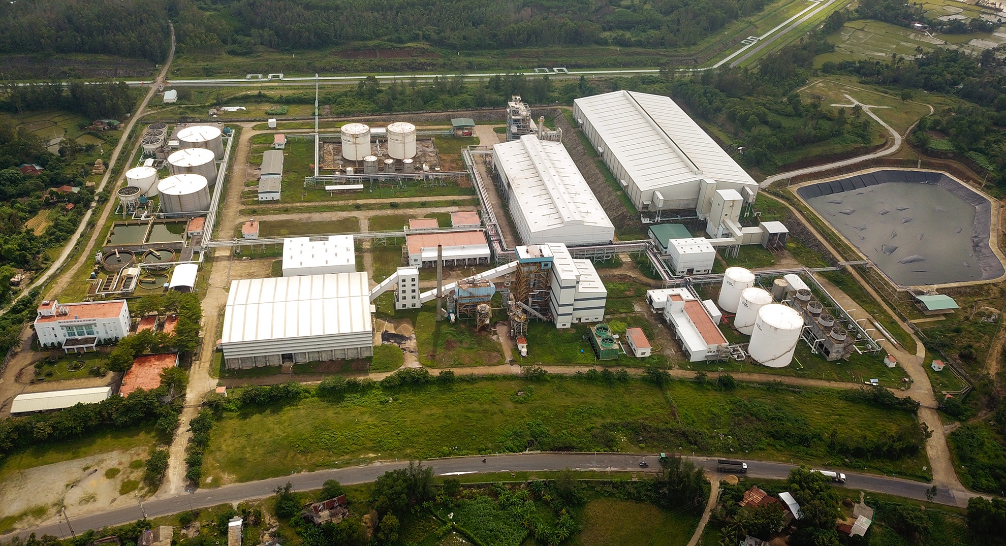 Nha may Ethanol Dung Quat 2.100 ty anh 2