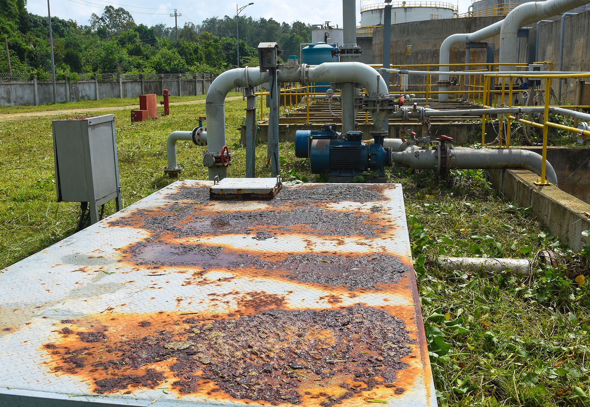 Nha may Ethanol Dung Quat 2.100 ty anh 4