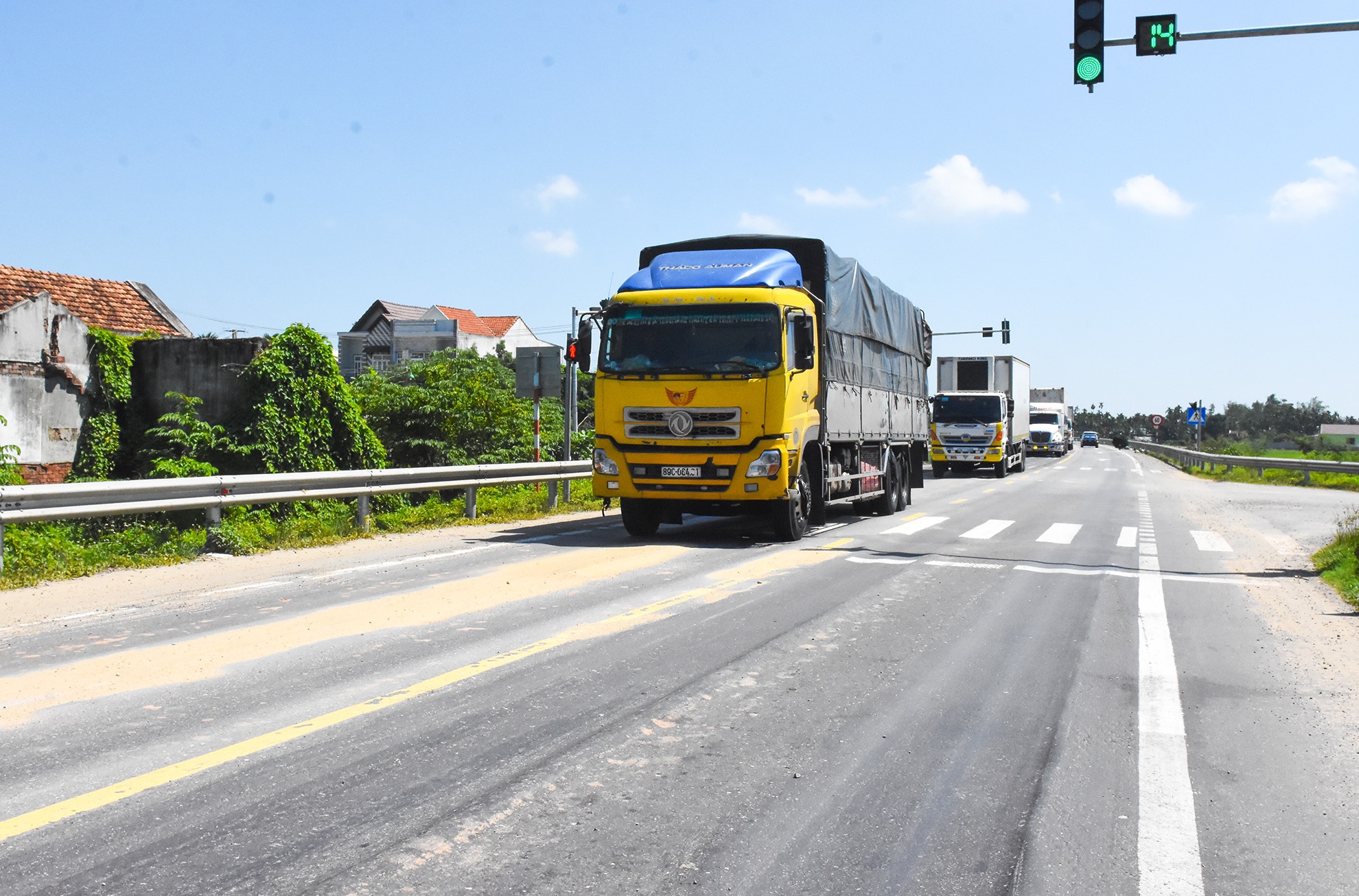 Nợ nần ở cao tốc 34.500 tỷ ảnh 2 No nan o cao toc 34.500 ty anh 2