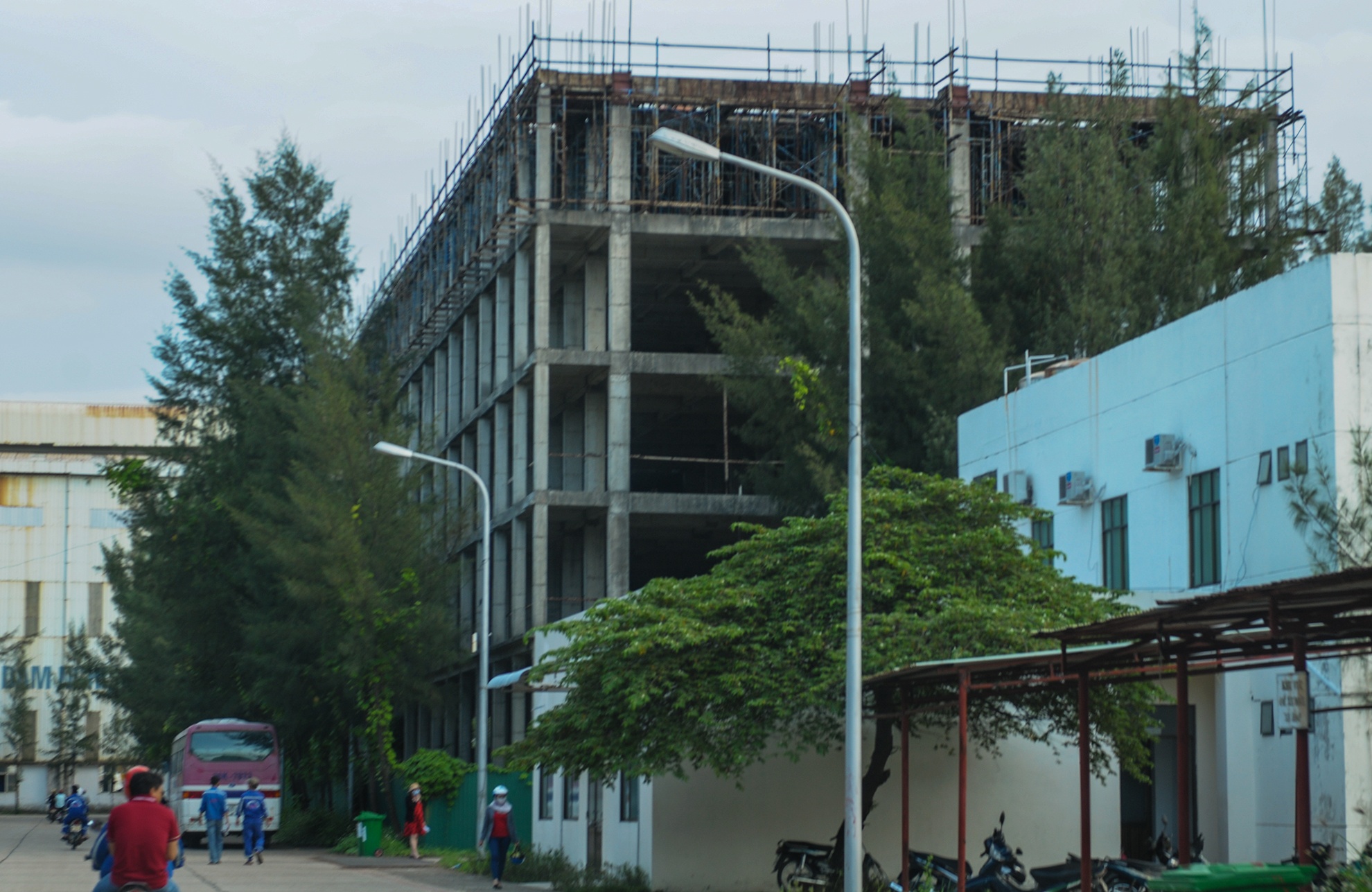 No 7.000 ty o Dung Quat anh 13