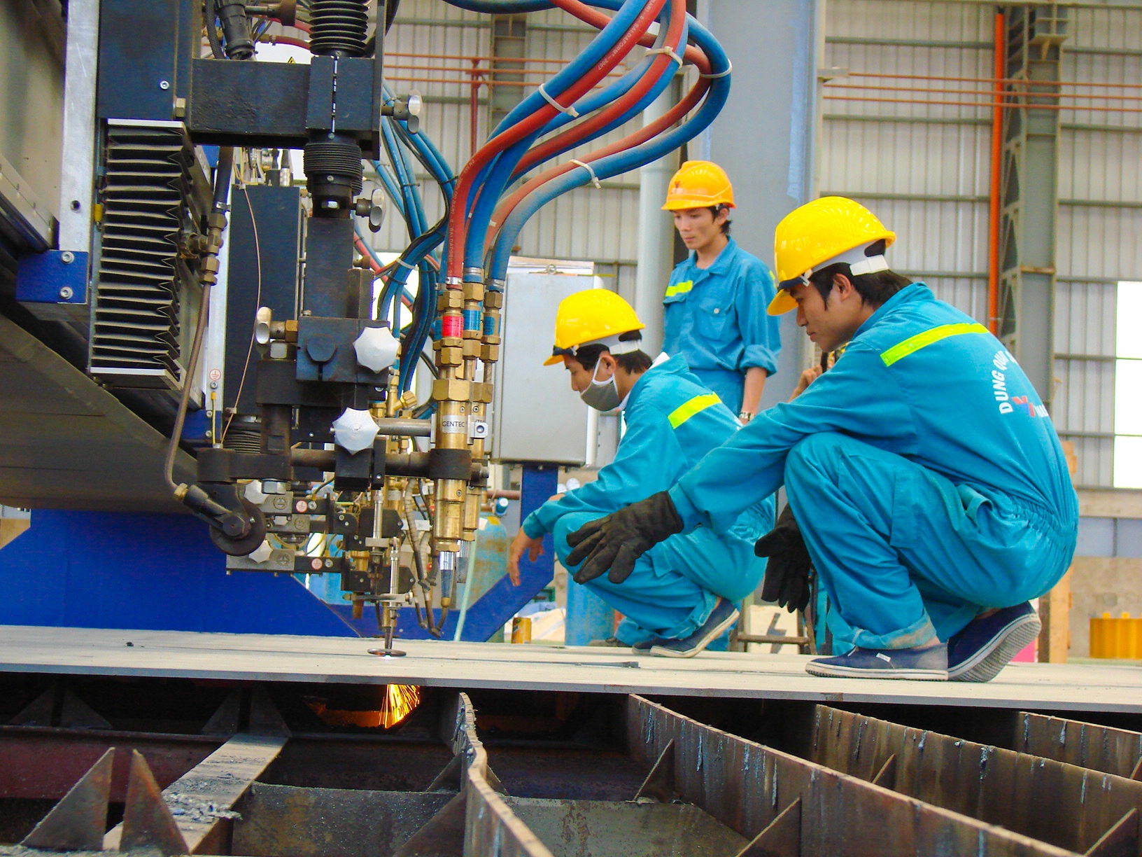 Tau cho dau tho 104.000 tan anh 2