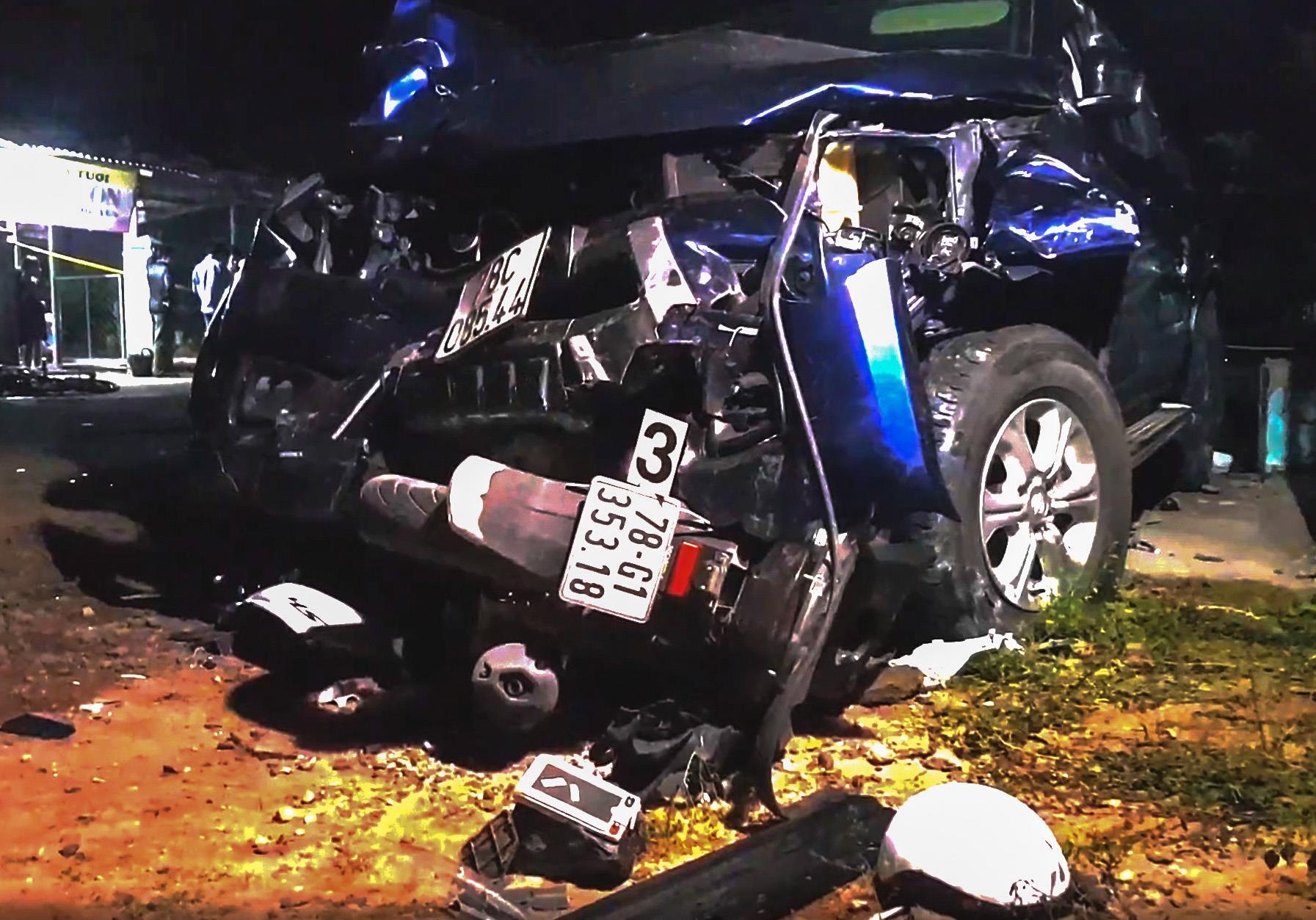 Xe ban tai vo nat sau khi tong chet 4 nguoi hinh anh