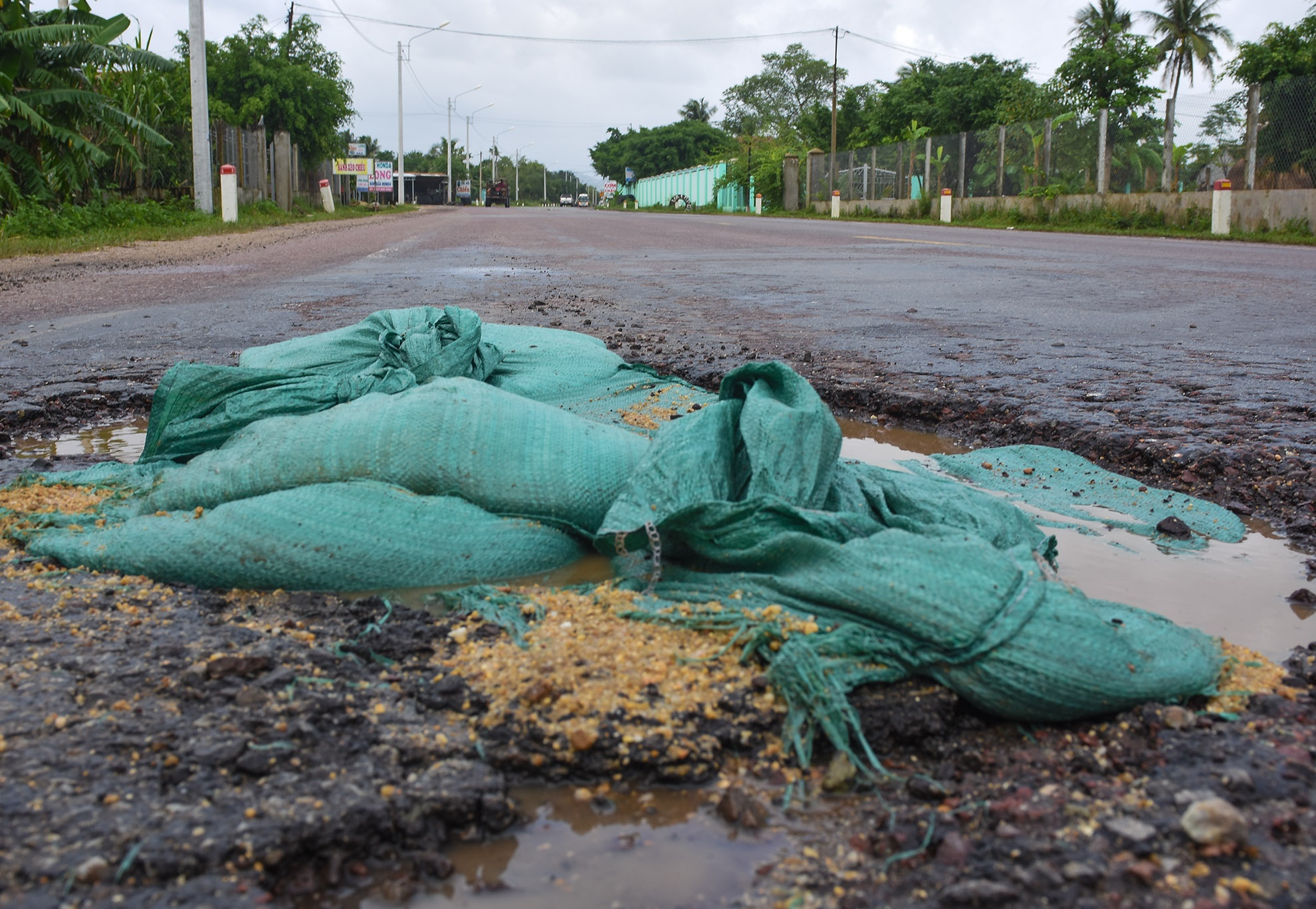 Va o voi bang bao cat anh 1