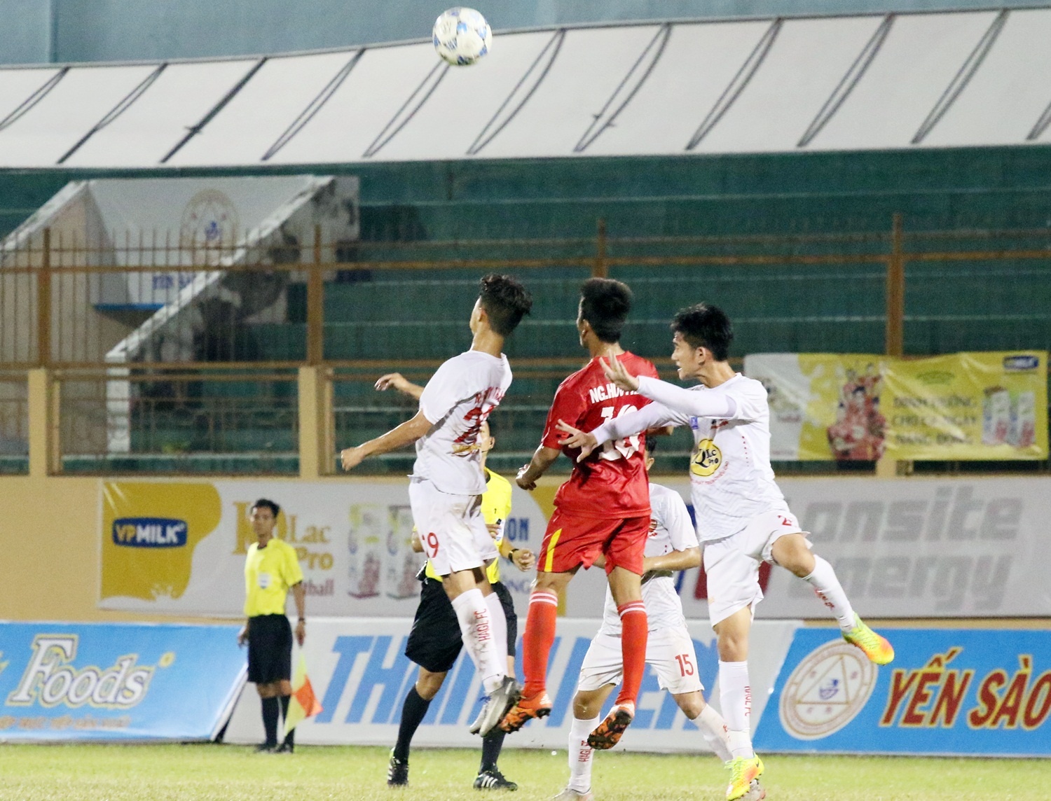 U19 HAGL co loi the phat trien hon so voi lua Cong Phuong,  Van Toan anh 2