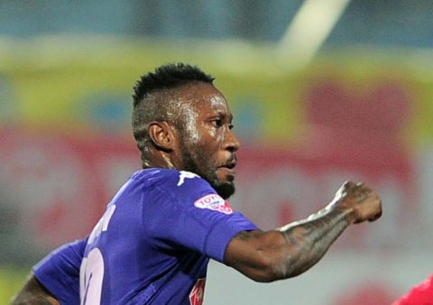 Danh cau thu o AFC Cup, Samson bi cam thi dau o V.League va Cup QG hinh anh