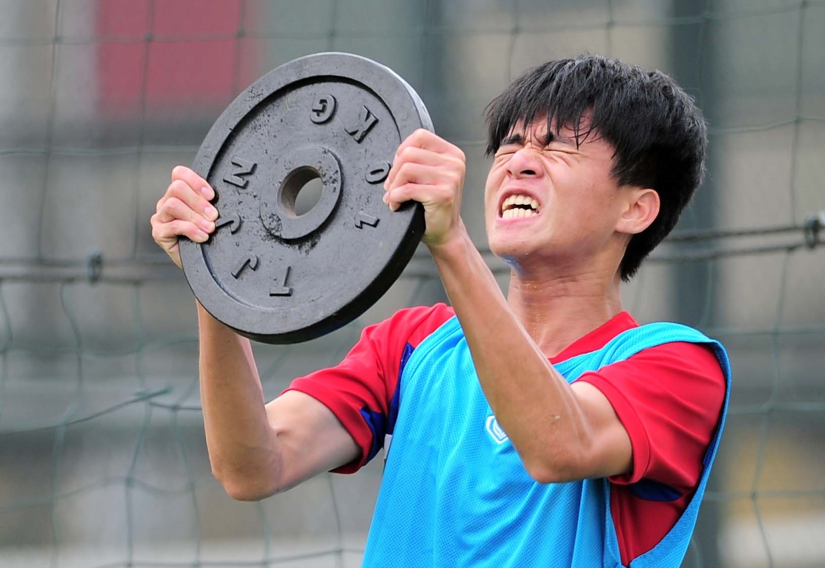 U20 Viet Nam ren the luc de choi song phang theo phuong phap nguoi Duc hinh anh