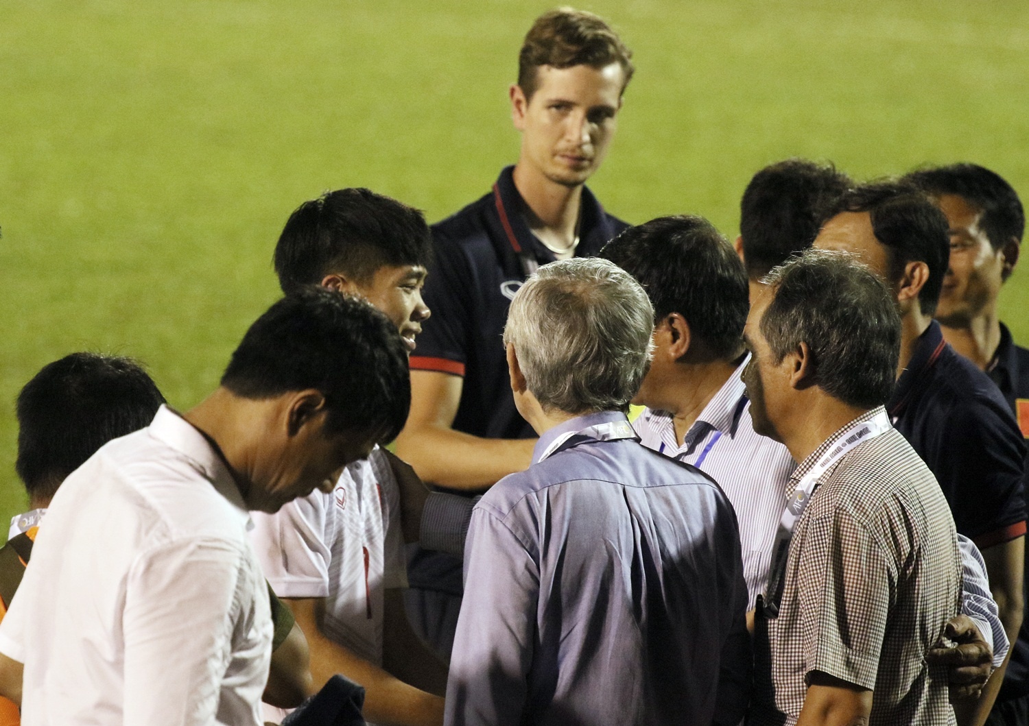 Bau Duc het loi khen ngoi Cong Phuong anh 1