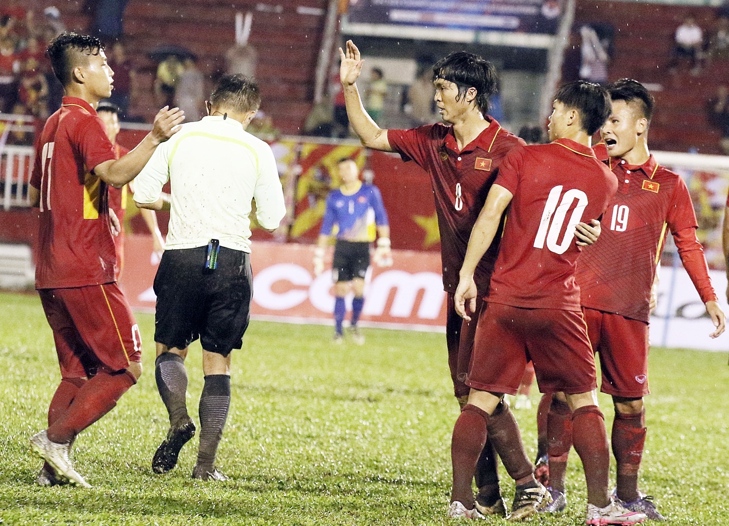 Bau Duc tuyen bo Viet Nam khong ngai gi Thai Lan anh 1