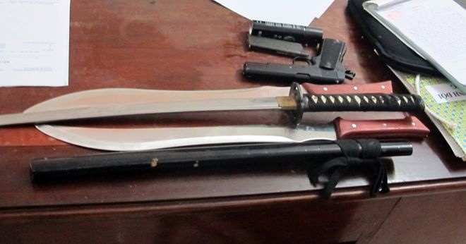 Loi ke nhan chung vu 2 co gai bi giang ho Sai Gon ban hinh anh