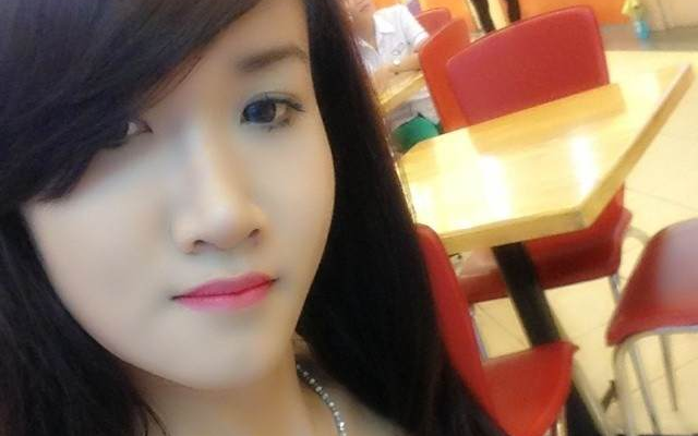 Nhung 'thieu nu trai gia gai' xinh dep ban dam o Sai Gon hinh anh