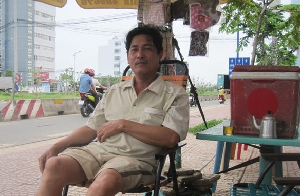 'Thay 2 chau be chet chay ma chung toi chang the lam gi' hinh anh