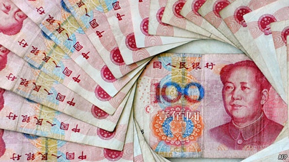 16 nguoi Trung Quoc gia lam cong an cuop tien ngan hang hinh anh