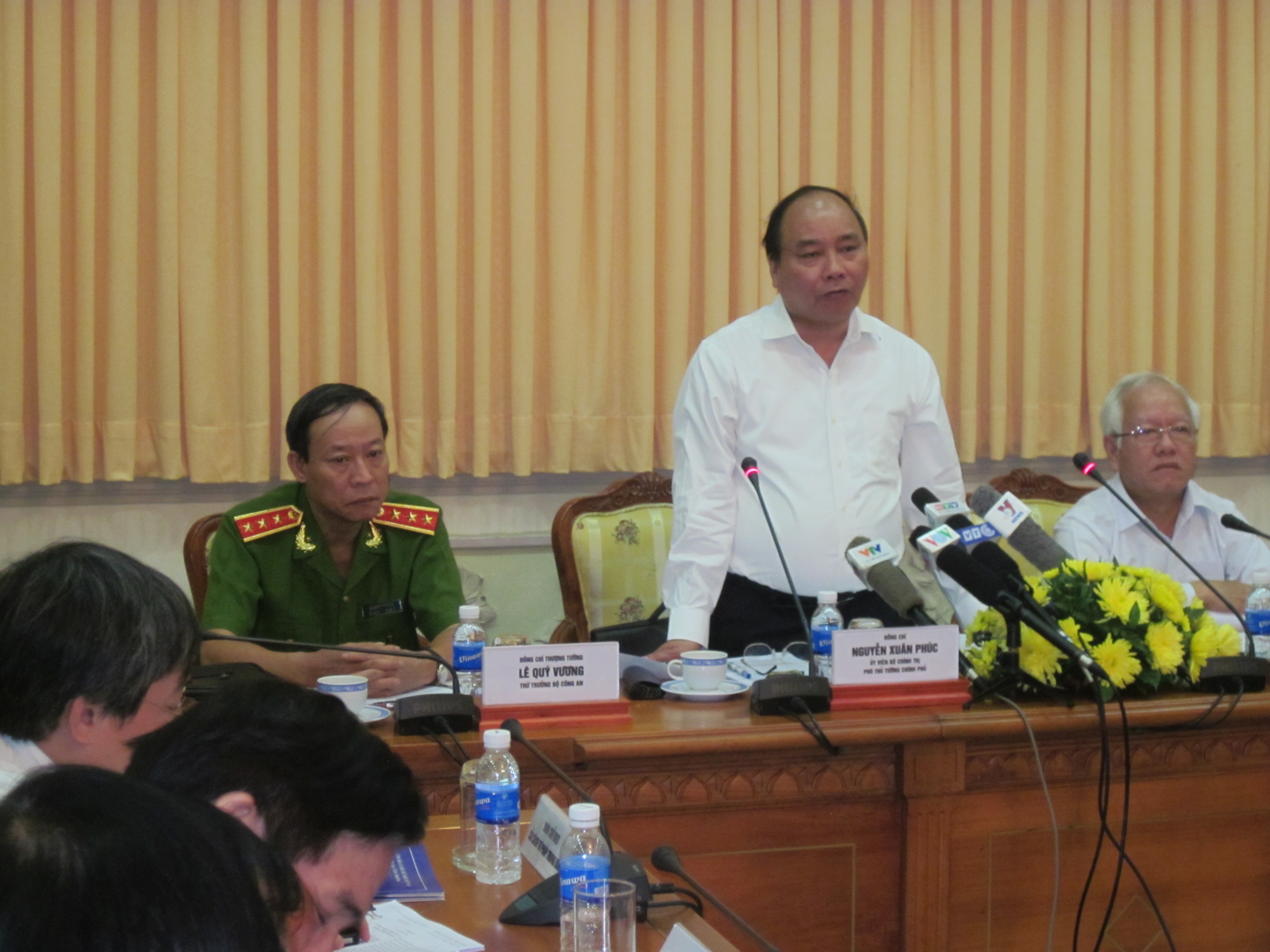 Pho thu tuong: Danh manh vao cac bang toi pham co to chuc hinh anh