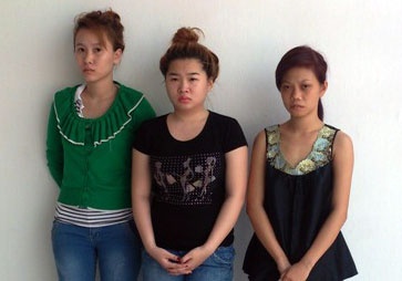 3 ‘nu quai’ danh thuoc me chu shop thoi trang de cuop hinh anh