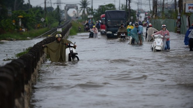Thay 8 lanh dao 4 doanh nghiep cong ich nhan luong bac ty hinh anh