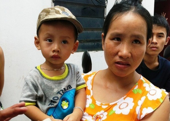 Nhieu nguoi lo so bao mau 9X bao hanh con minh hinh anh