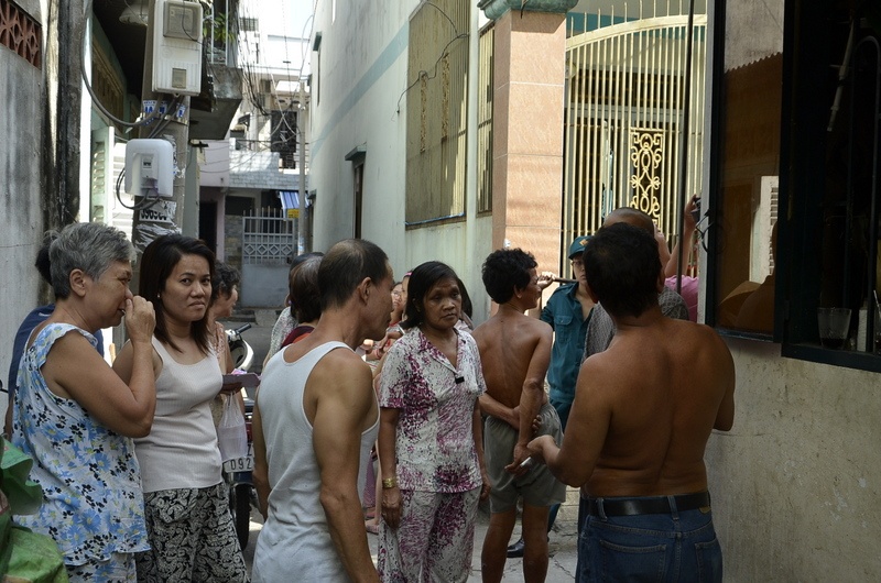 Chay nha tro luc nua dem, hon chuc sinh vien thoat chet hinh anh