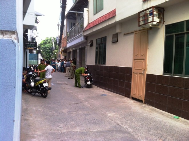Xong vao nha cat co nguoi yeu roi tu sat o Sai Gon hinh anh