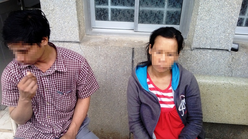 Di vao nha ve sinh 10 phut, mat con 1 ngay tuoi hinh anh