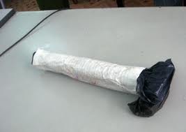 Nghi vo ngoai tinh, dung bua bo vao dau doi thu hinh anh