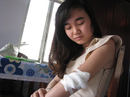 Vu to CSGT: Lanh dao bac loi khai cua co gai hinh anh