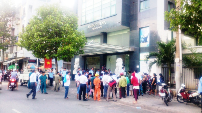 Tram cam, mot giam doc o Sai Gon nhay lau tu tu hinh anh