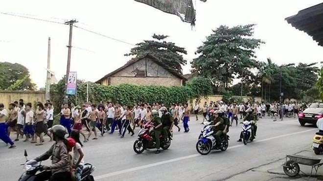 Bat giu 4 ke loi keo hoc vien cai nghien pha trai bo tron hinh anh