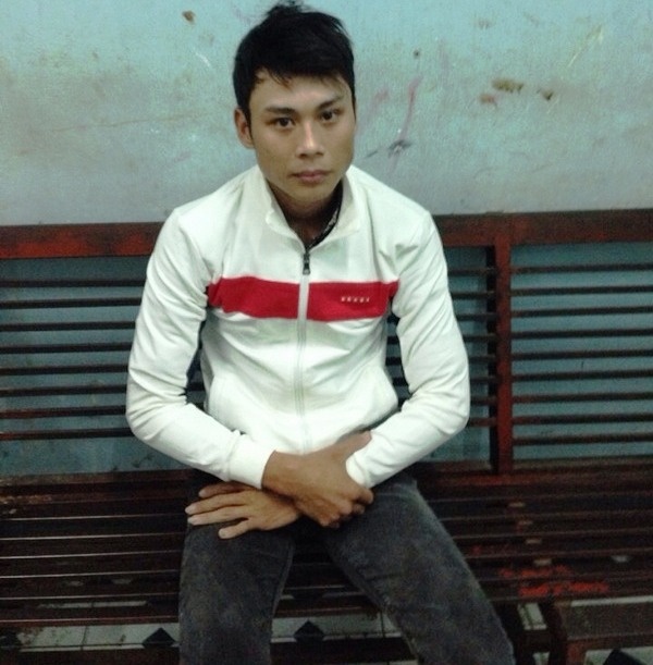 Mang ma tuy di ban o quan bar, bi dac nhiem bat giu hinh anh