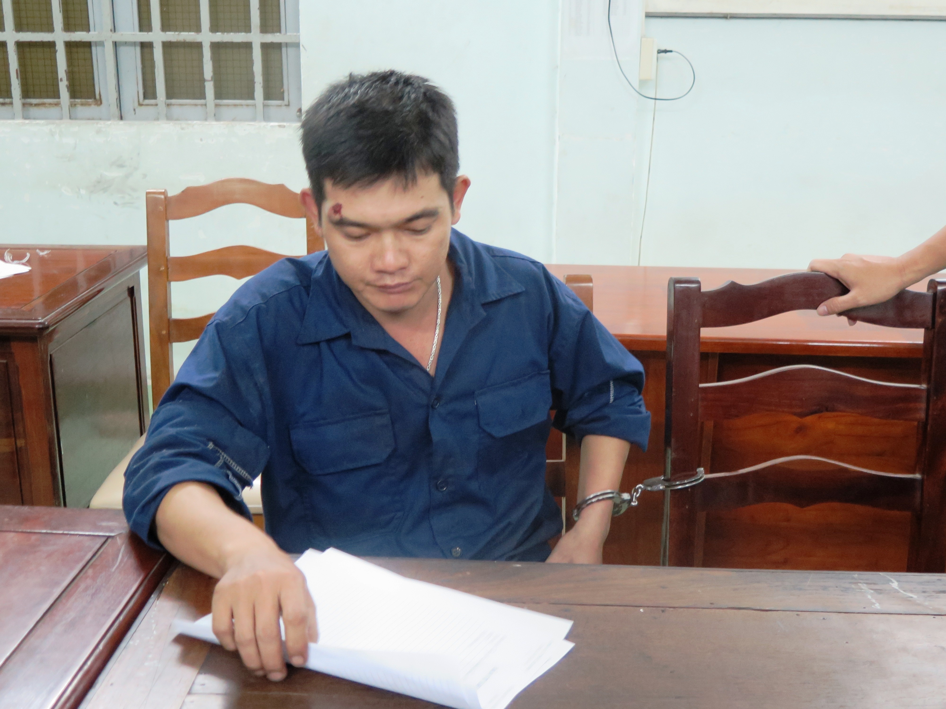 Khoi to ke om xac nguoi yeu ngu roi mang vut o vuon chuoi hinh anh