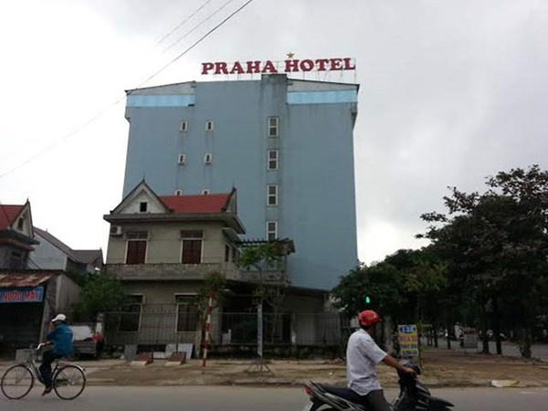Nhà nghỉ Praha Hotel, nơi Hoài tổ chức môi giới mại dâm cho nữ sinh viên trong đường dây của mình.