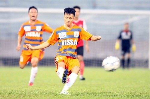 Co quan dieu tra xac dinh 9 cau thu V.Ninh Binh ban do hinh anh